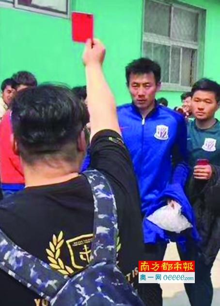 在教室伦流澡到高潮